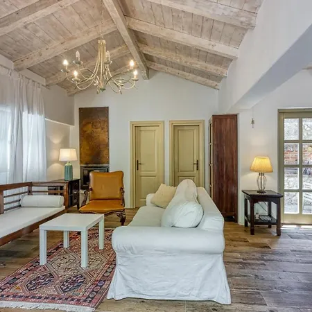 Villa Menta 2 By Guide Bajčići