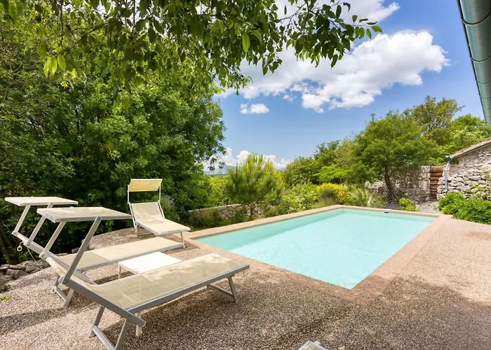 Menta 2 By Guide Villa Bajčići